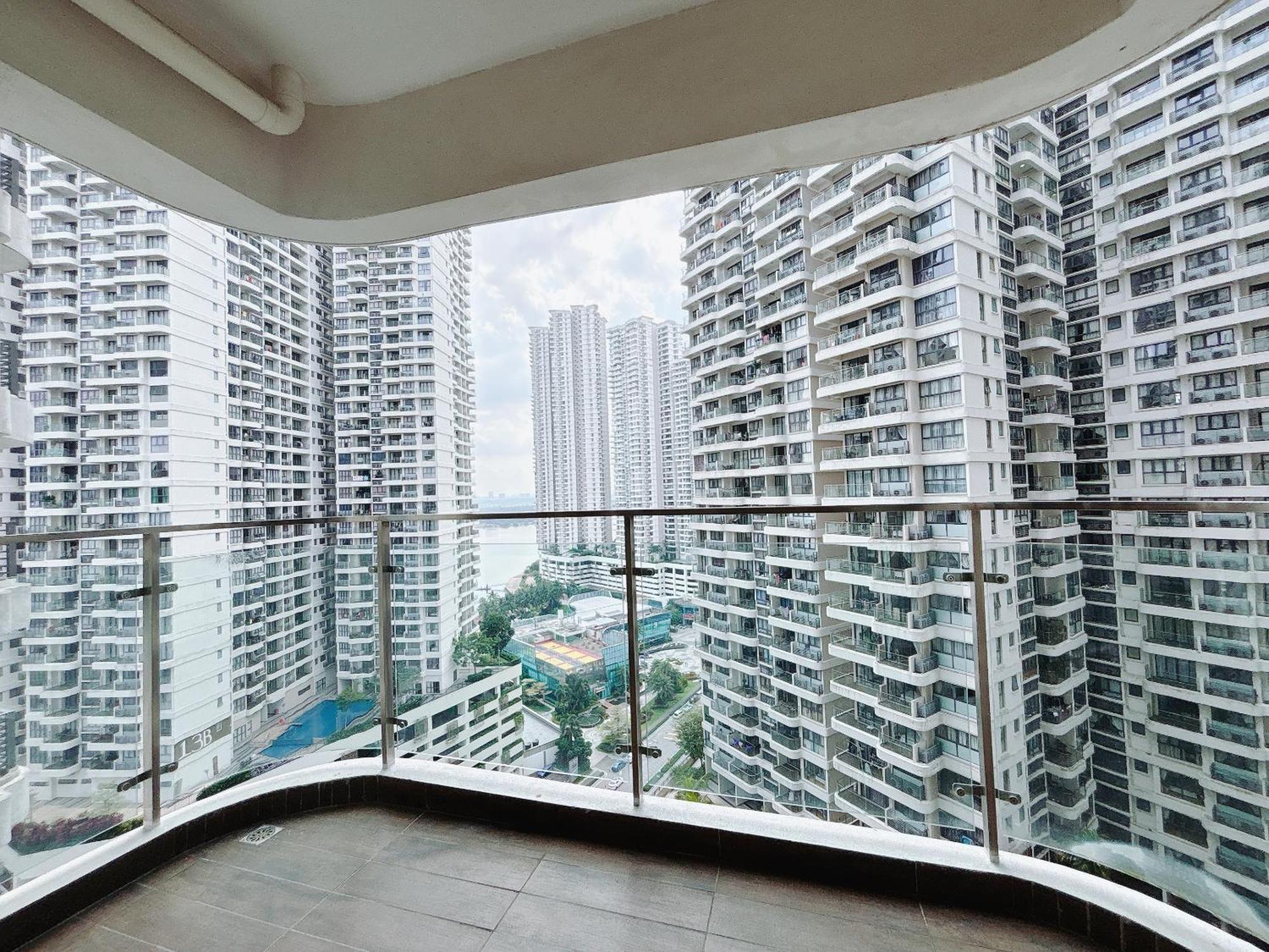 דירות ג'והור בהרו Seafront Country Garden Danga Bay By Lions Bay חדר תמונה